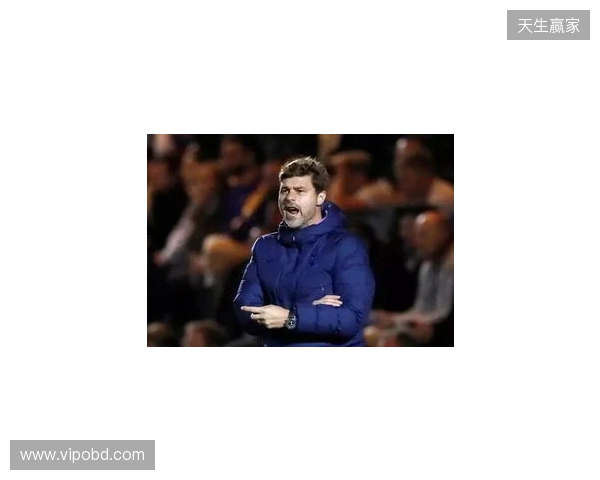 戴奇打趣回应热刺传闻:接替帅位可能性极低,我正要上节目 戴奇打趣回应热刺传闻:接替帅位可能性极低,我正要上节目